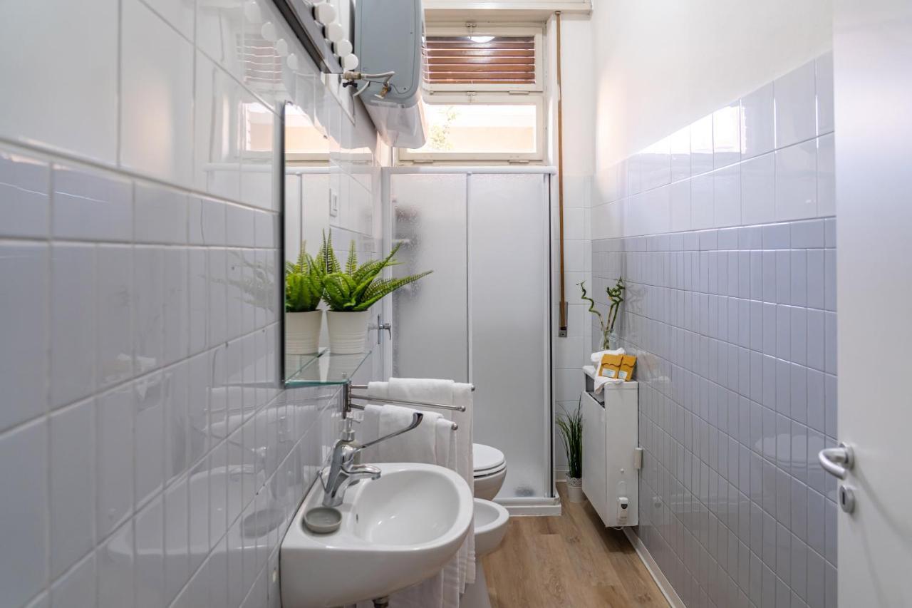 Casa Golgi - Pavia City - By Host4U Exterior foto